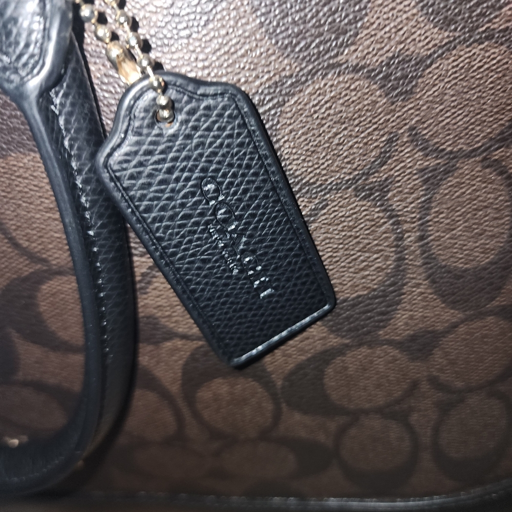 Coach Bag - Picture 5 of 6
